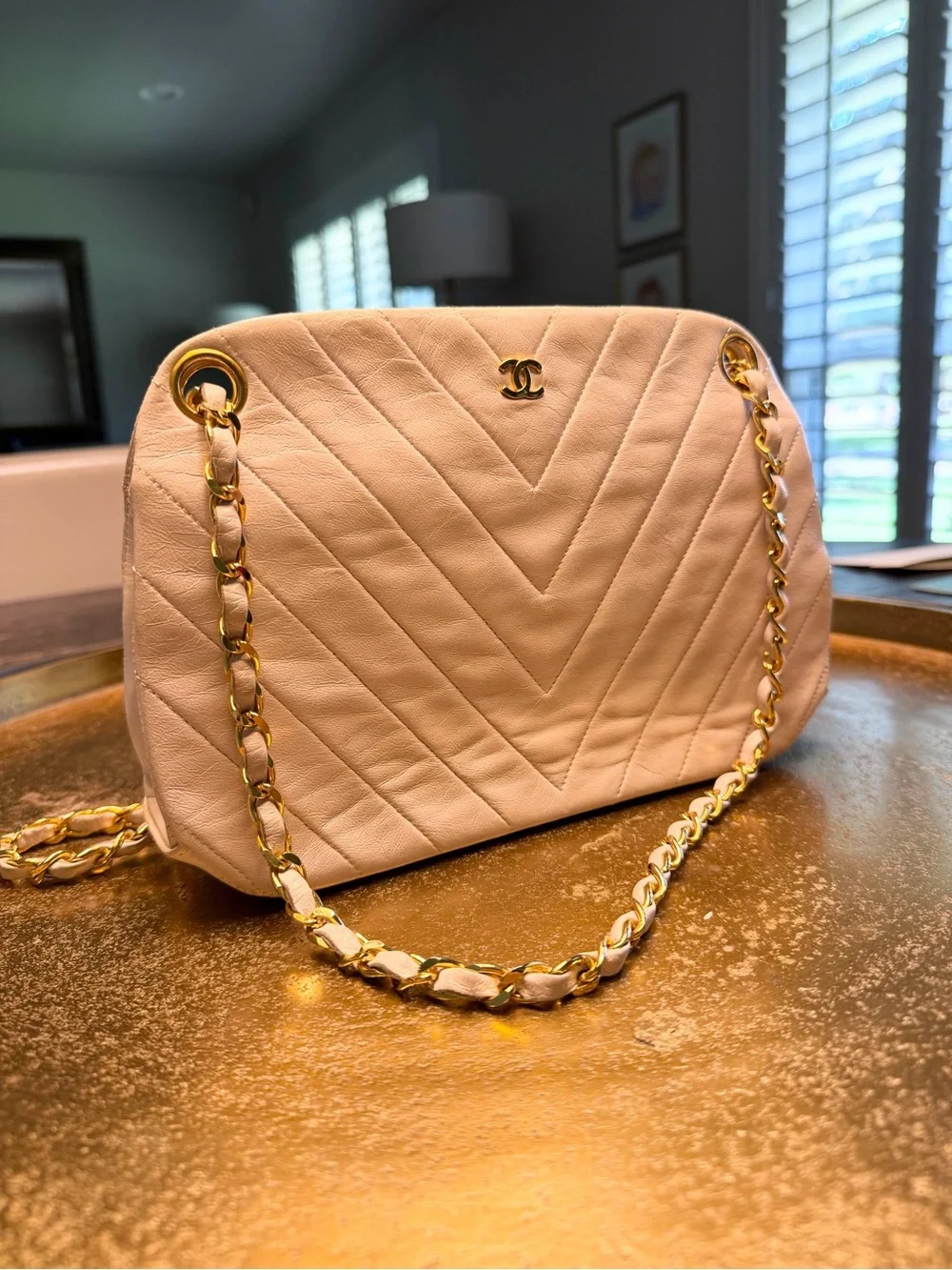 Authentic 1990s CHANEL White Chevron Quilted Leather Baguette Bag